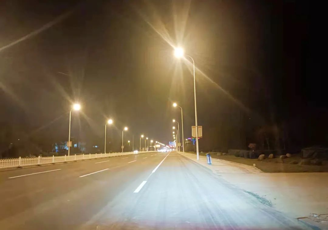 【我为群众办实事】小路灯见真情！京津科技谷将情系百姓服务企业进行到底(图1)