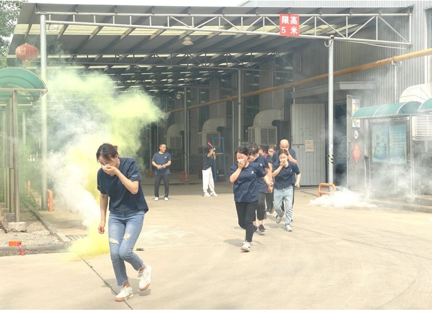 以“演”为战，以“练”筑防——京津科技谷组织企业开展应急演练观摩会(图3)
