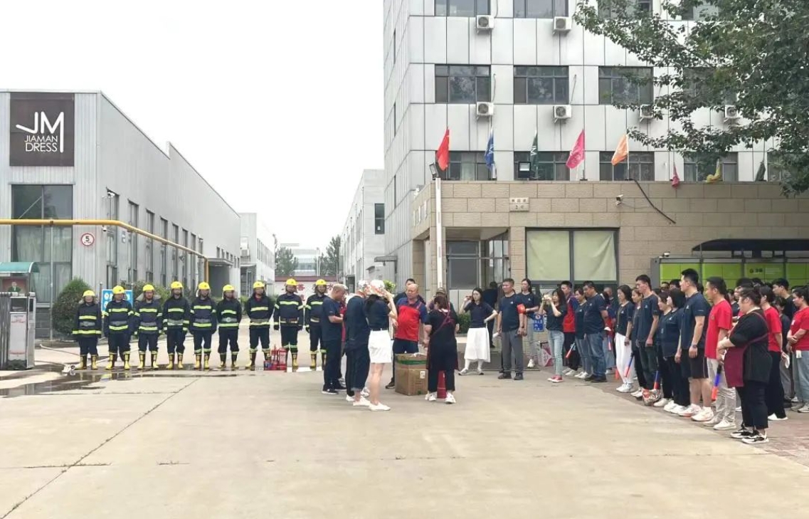 以“演”为战，以“练”筑防——京津科技谷组织企业开展应急演练观摩会(图1)