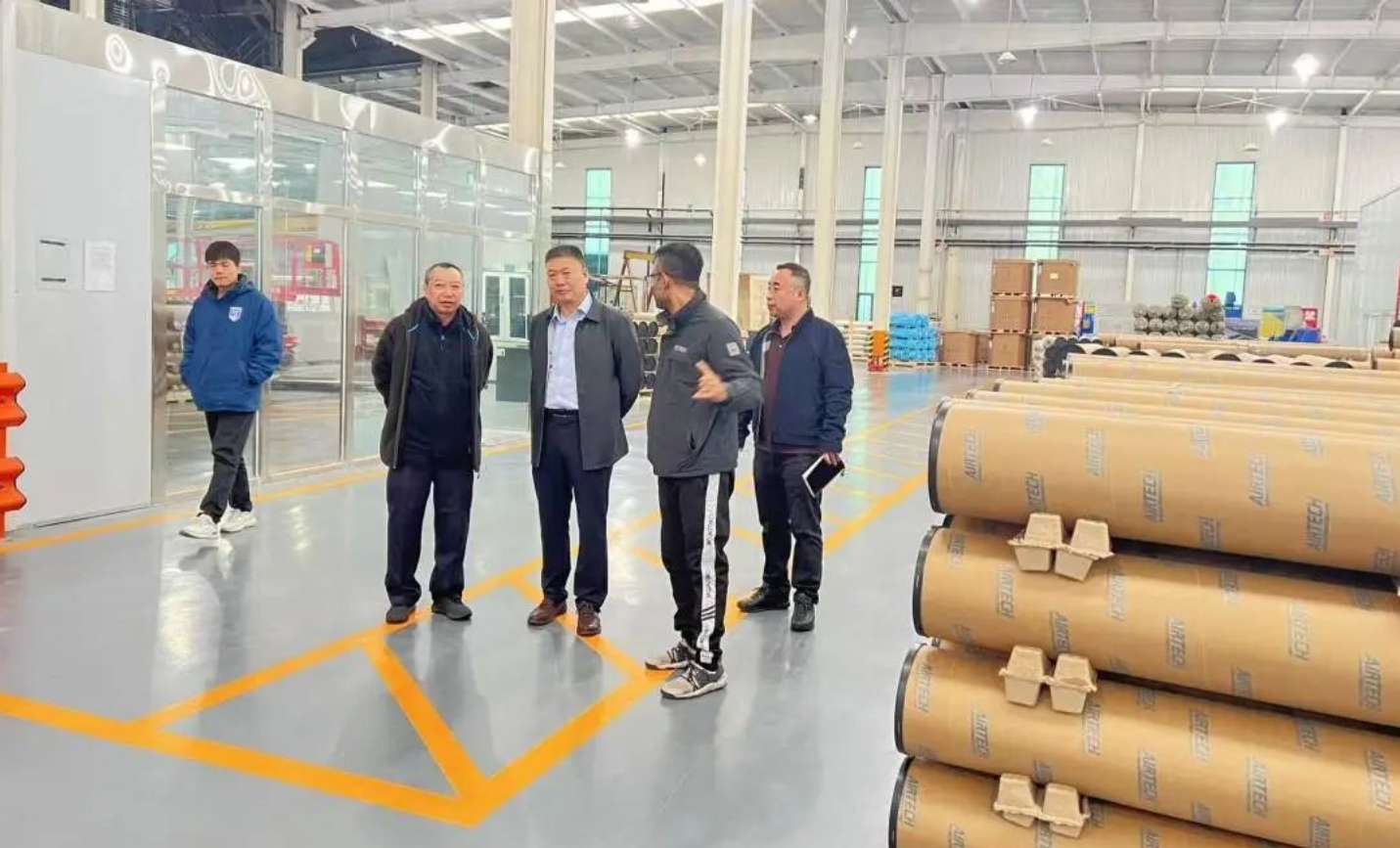 精准对接靠前服务|园区领导深入重点企业调研，推动营商环境跃升(图1)