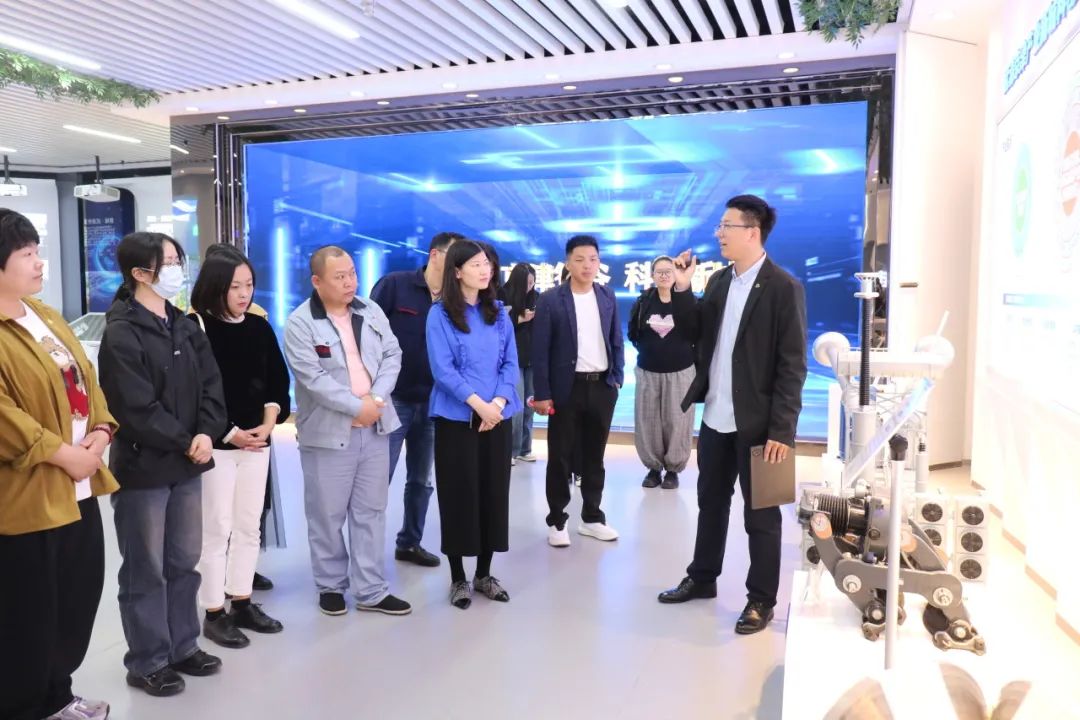 【党建领航促发展】参观学习+廉政谈话，这个党日活动“走实”又“走心”！(图3)