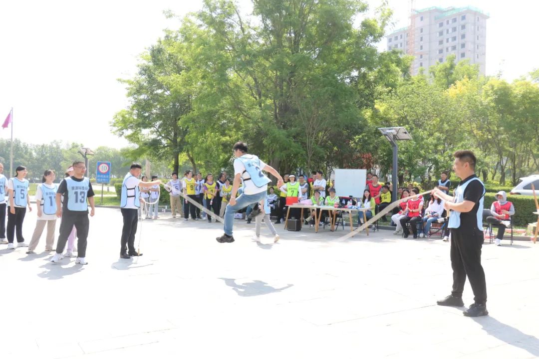 【党建领航促发展】趣享运动，协进新程|这场趣味运动会嗨翻全场(图14)