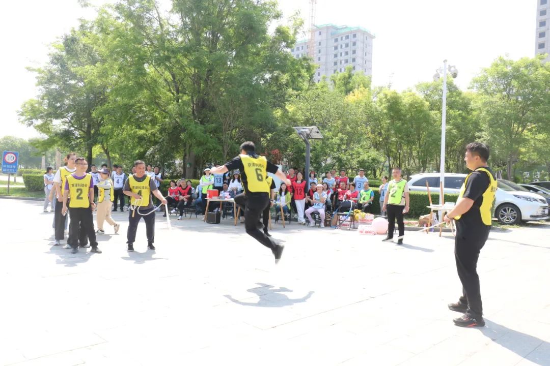 【党建领航促发展】趣享运动，协进新程|这场趣味运动会嗨翻全场(图15)