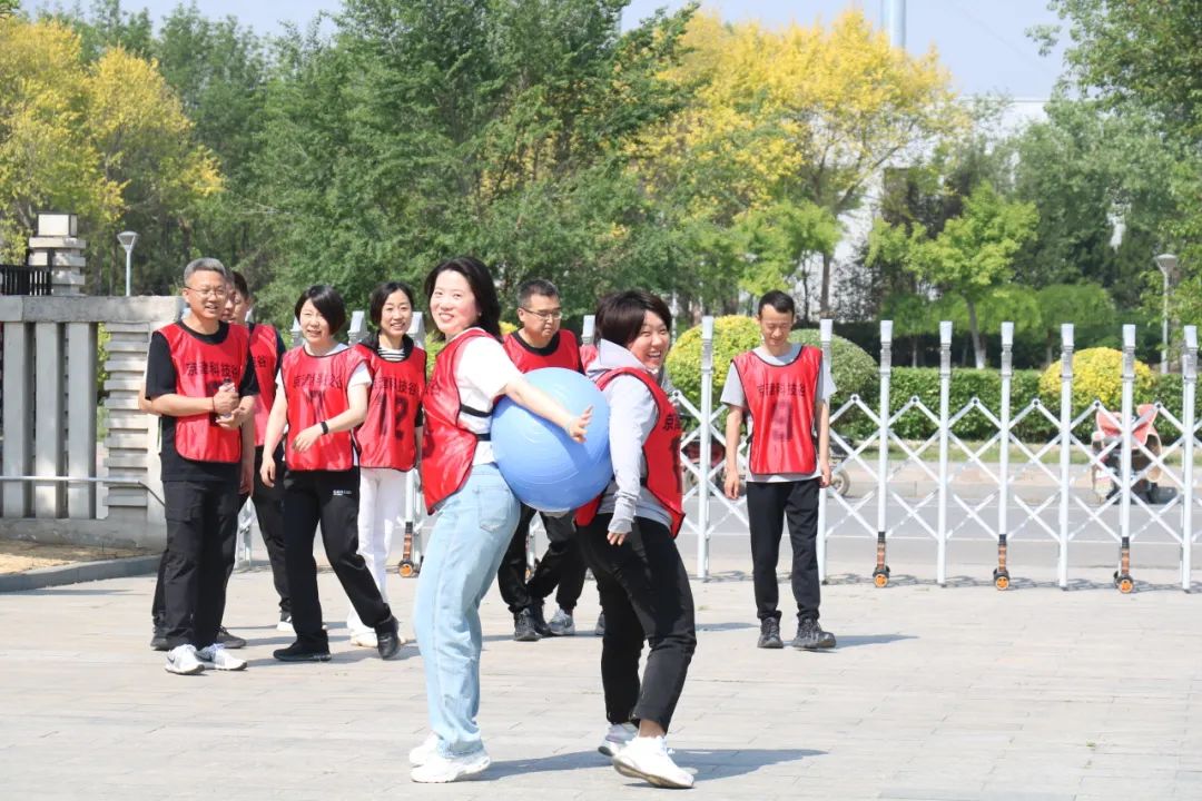 趣享运动，协进新程|这场趣味运动会嗨翻全场！(图9)
