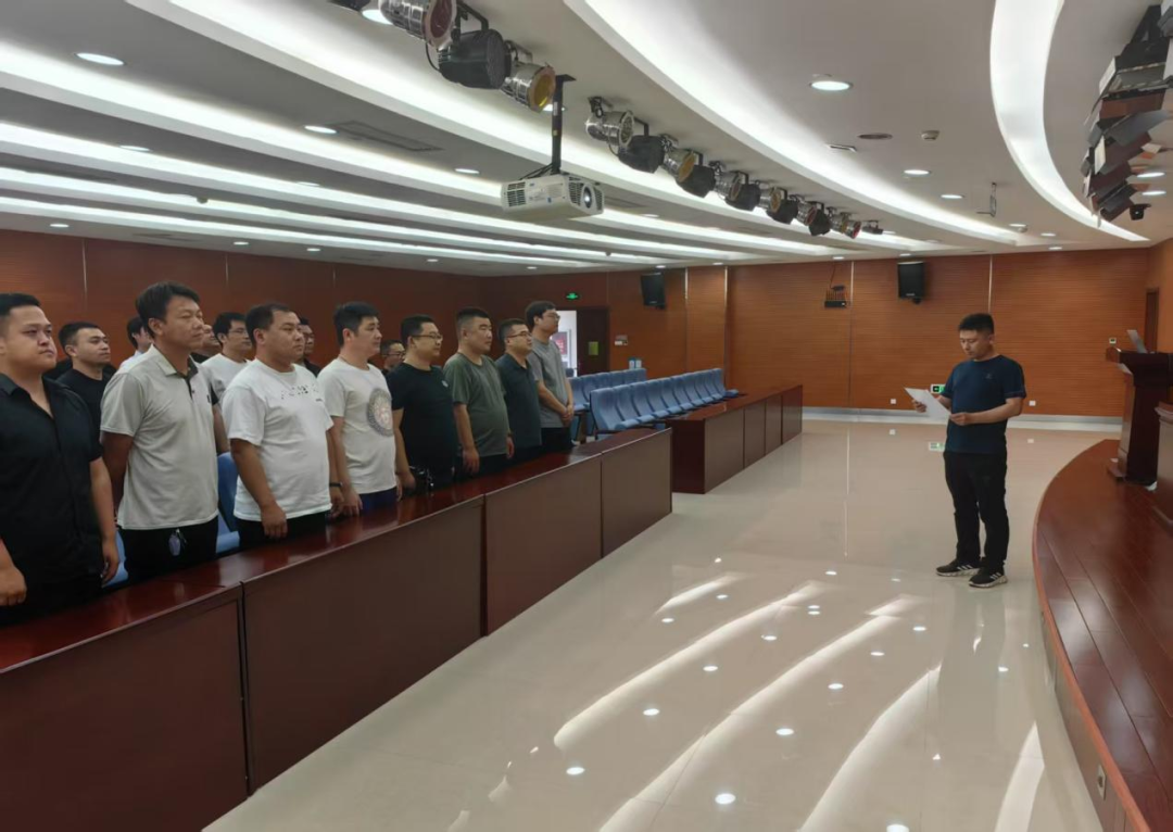 “点”出使命担当 “验”出本领士气——京津科技谷组织召开基干民兵点验大会(图4)