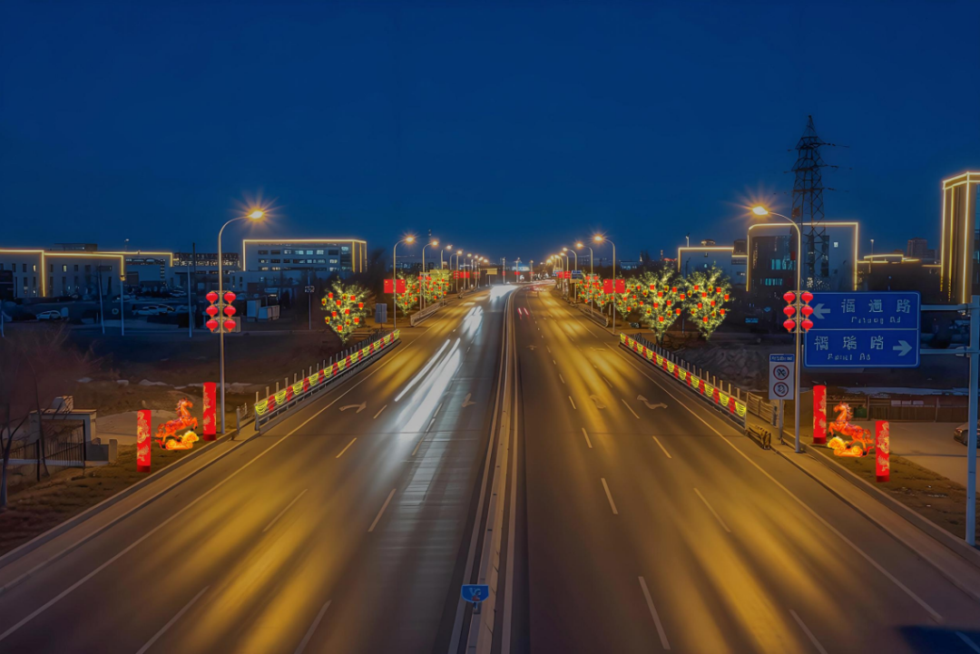 “氛围组”就位！京津科技谷点“靓”新春年味(图2)